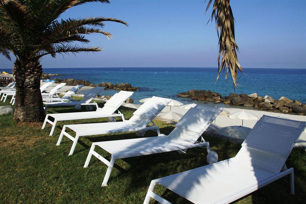 Villaggio Cala Di Volpe 4*