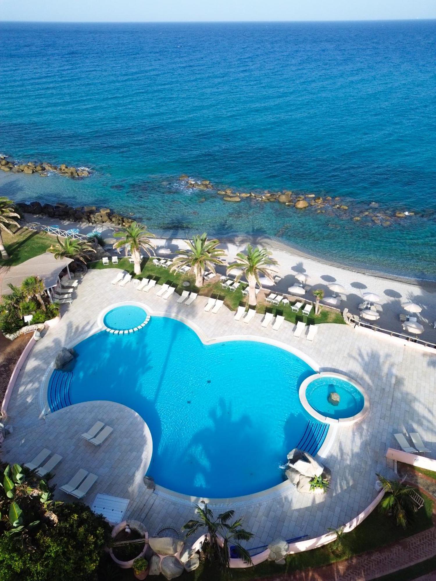 Villaggio Cala Di Volpe Capo Vaticano