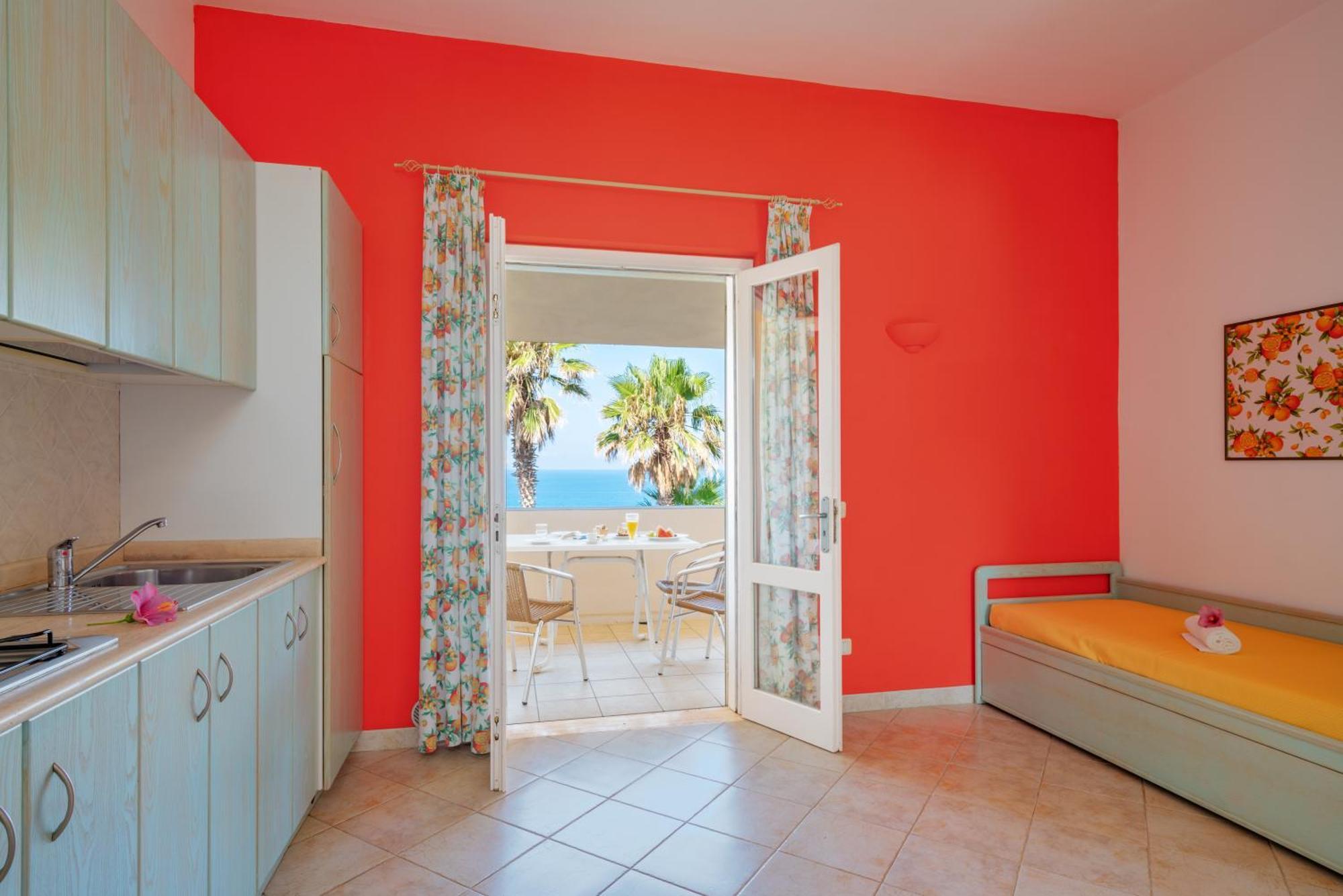 Villaggio Cala Di Volpe 4*