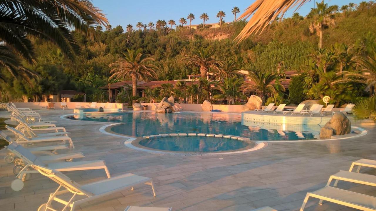 Villaggio Cala Di Volpe Aparthotel Capo Vaticano
